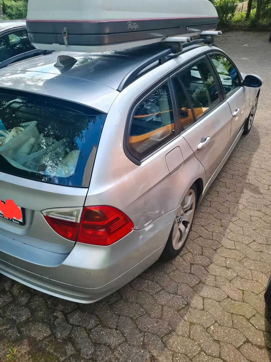 Gebraucht BMW 320 163 PS (119 kW) 2026 Kombi