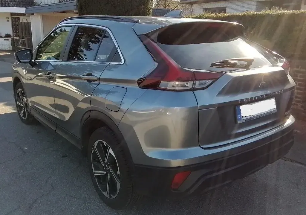 Occasion Mitsubishi Eclipse Cross Basis 188 PK (138 kW) 2022 Grijs SUV