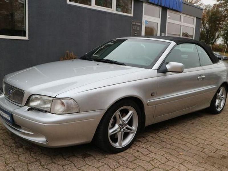 Gebraucht Volvo C70 163 PS (119 kW) 2002 Silber Cabrio