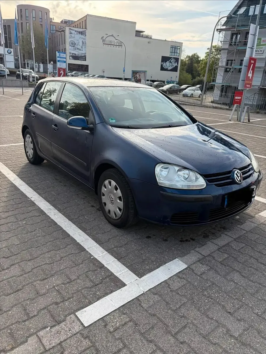 Gebraucht VW Golf V 75 PS (55 kW) 2005 Blau Kleinwagen