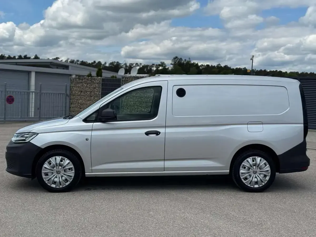 Gebraucht VW Caddy 122 PS (89 kW) 2021 Reflexsilber metallic Van / Kleinbus