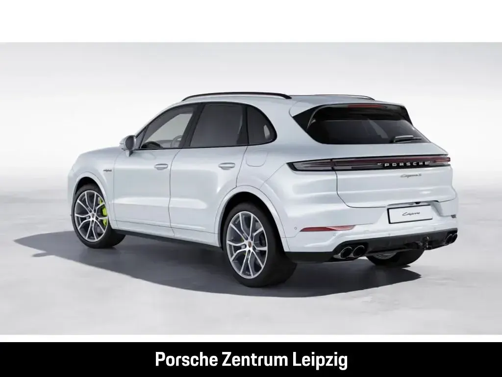 Usata Porsche Cayenne S E-Hybrid 519 CV (381 kW) 2025 Bianco SUV
