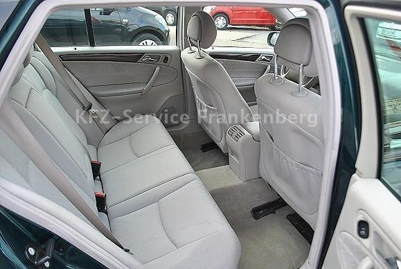 Second-hand Mercedes C200 Elegance 163 CP (119 kW) 2002 Verde Break