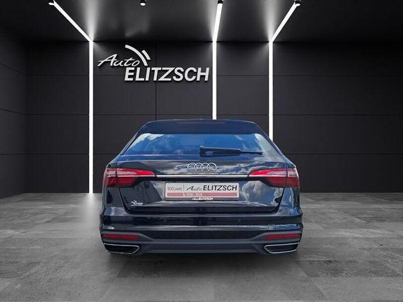Gebraucht Audi A4 Sport 163 PS (119 kW) 2022 Schwarz Kombi