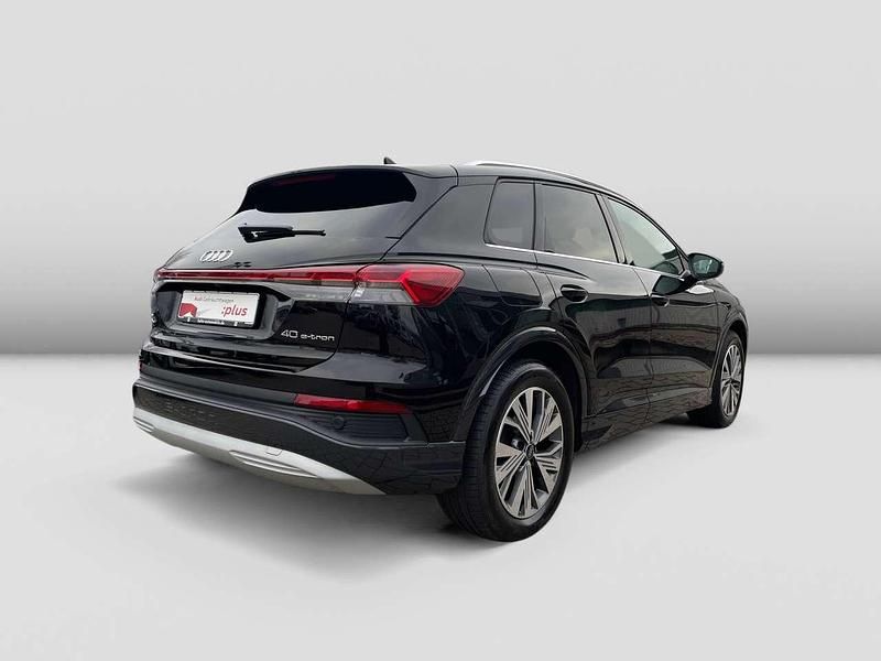 Gebraucht Audi Q4 e-tron Advanced 150 kW (204 PS) 2023 Schwarz SUV