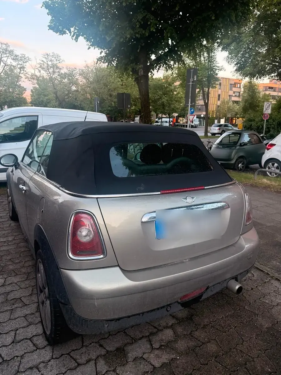 Gebraucht Mini Cooper Cabriolet 120 PS (88 kW) 2010 Andere farben Cabrio