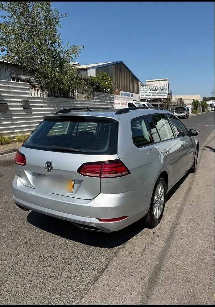 Gebraucht VW Golf VII 116 PS (85 kW) 2018 Kombi
