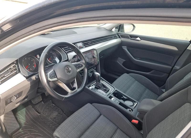 Gebraucht VW Passat 150 PS (110 kW) 2020 Schwarz Kombi