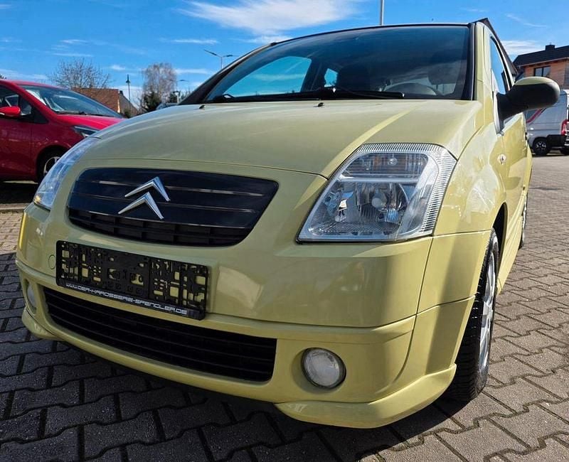 Gebraucht Citroën C2 VTR Sport 60 PS (44 kW) 2008 Gelb Kleinwagen