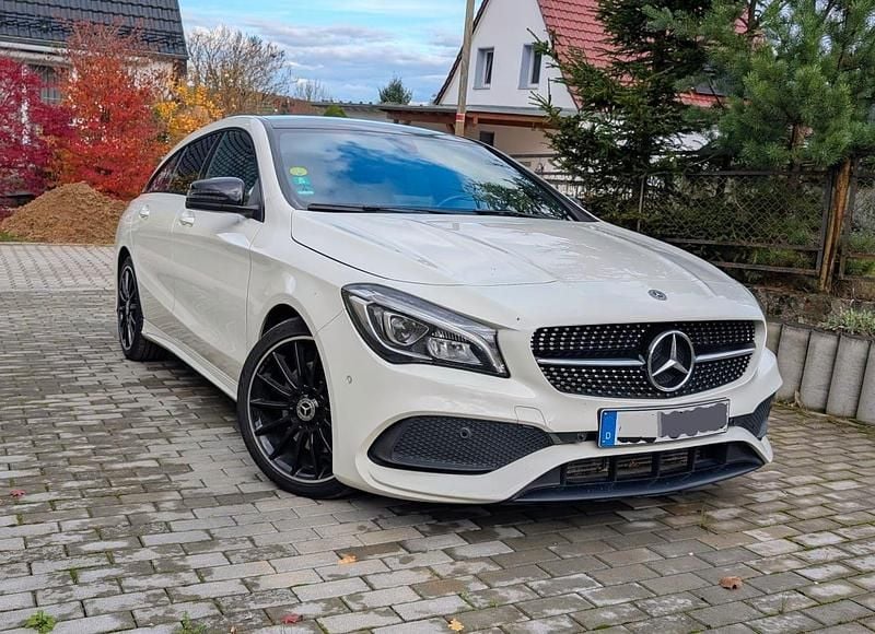 Gebraucht Mercedes CLA220 AMG 177 PS (130 kW) 2017 Weiß Limousine