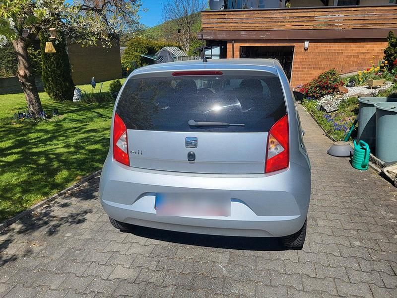 Second-hand Seat Mii 75 CP (55 kW) 2015 Argintiu Hatchback