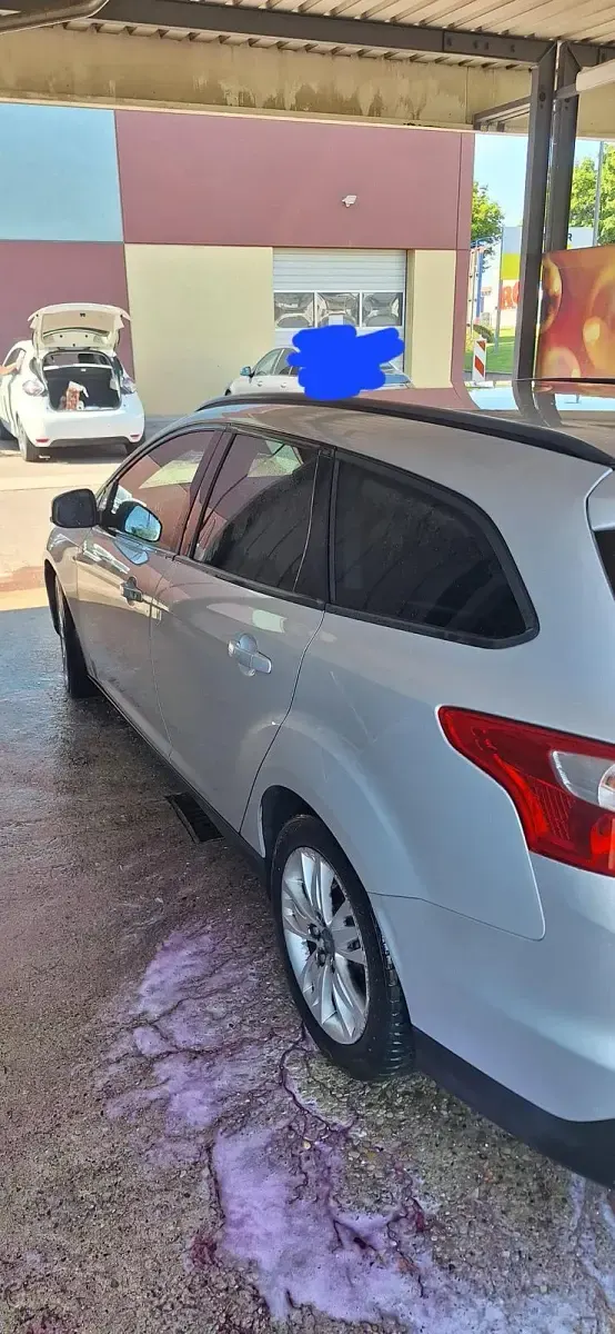 Gebraucht Ford Focus 115 PS (84 kW) 2011 Silber Kombi