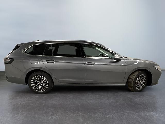 Neu VW Passat Elegance 150 PS (110 kW) 2026 5x  diabase grey met. Kombi