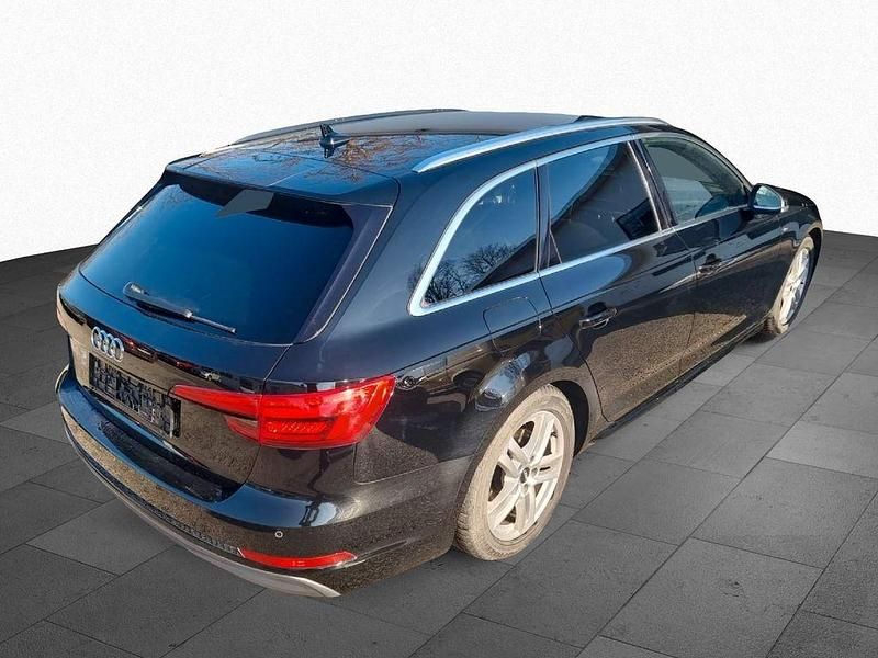 Gebraucht Audi A4 Sport 150 PS (110 kW) 2016 Schwarz Kombi