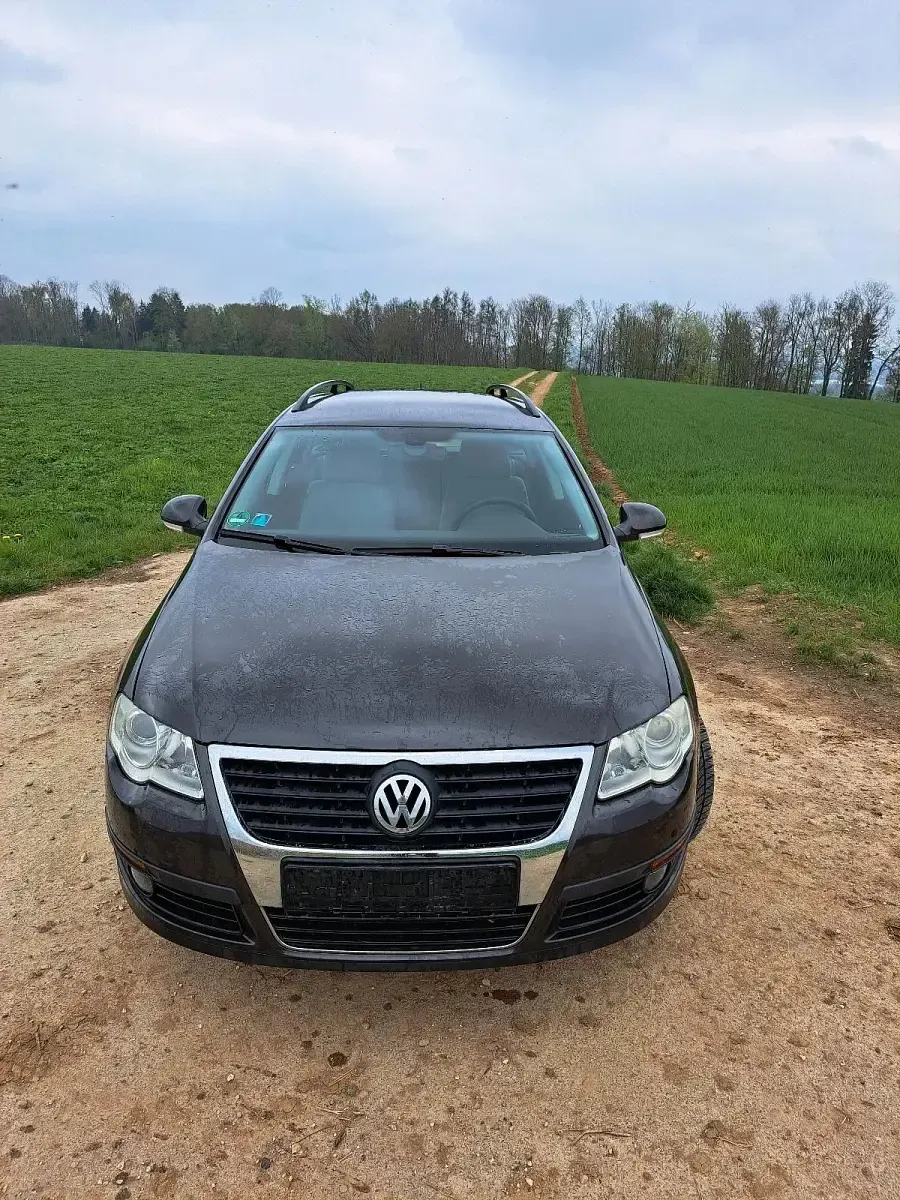 Usata VW Passat 115 CV (84 kW) 2006 Marrone Station wagon