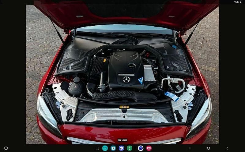 Gebraucht Mercedes C180 156 PS (114 kW) 2018 Rot Limousine