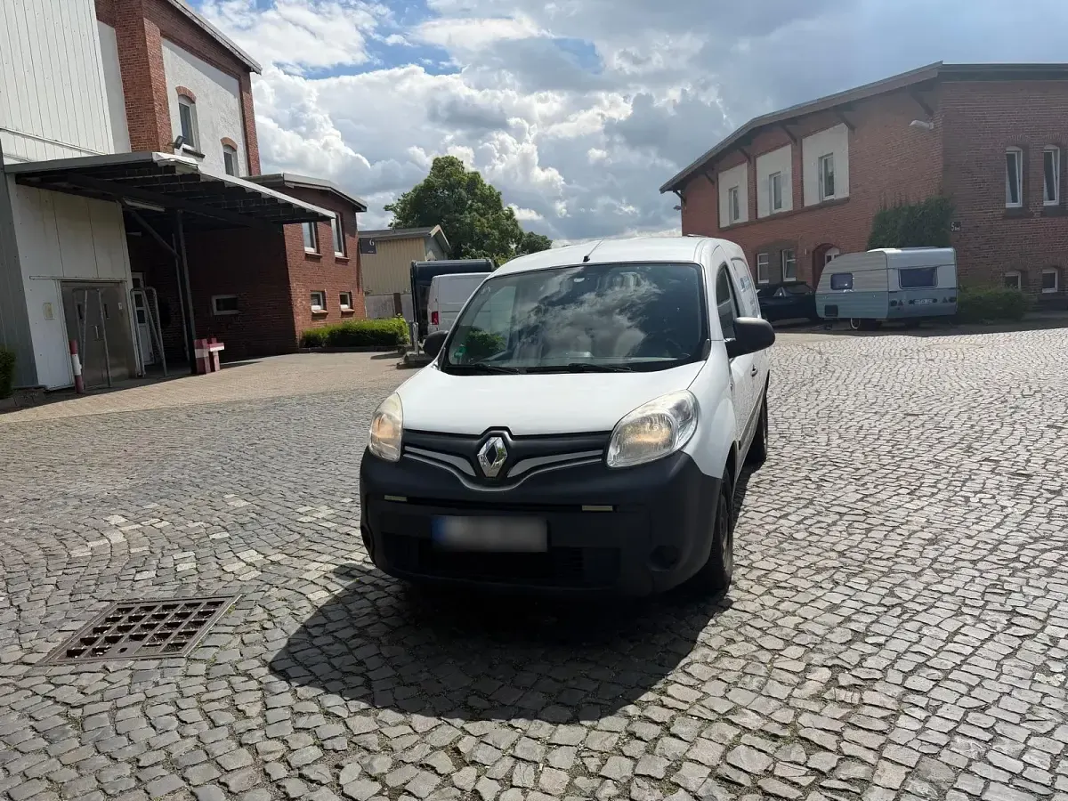 Gebraucht Renault Kangoo Expression 90 PS (66 kW) 2015 Weiß Van / Kleinbus