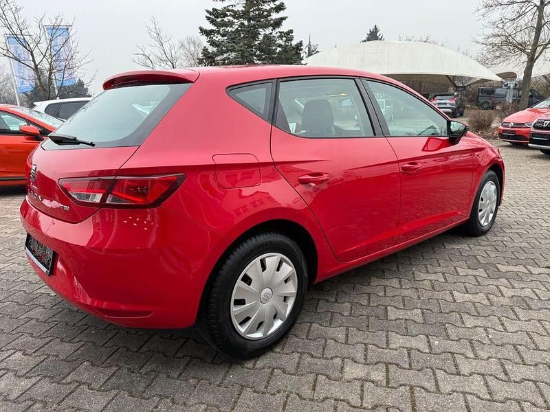 Gebraucht Seat Leon ST Reference 86 PS (63 kW) 2015 Rot Kombi