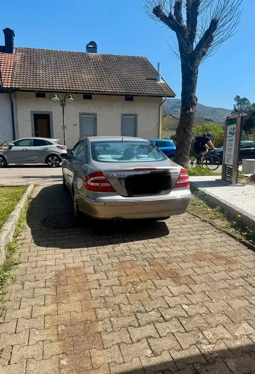 Gebraucht Mercedes CLK200 163 PS (119 kW) 2004 Beige Limousine