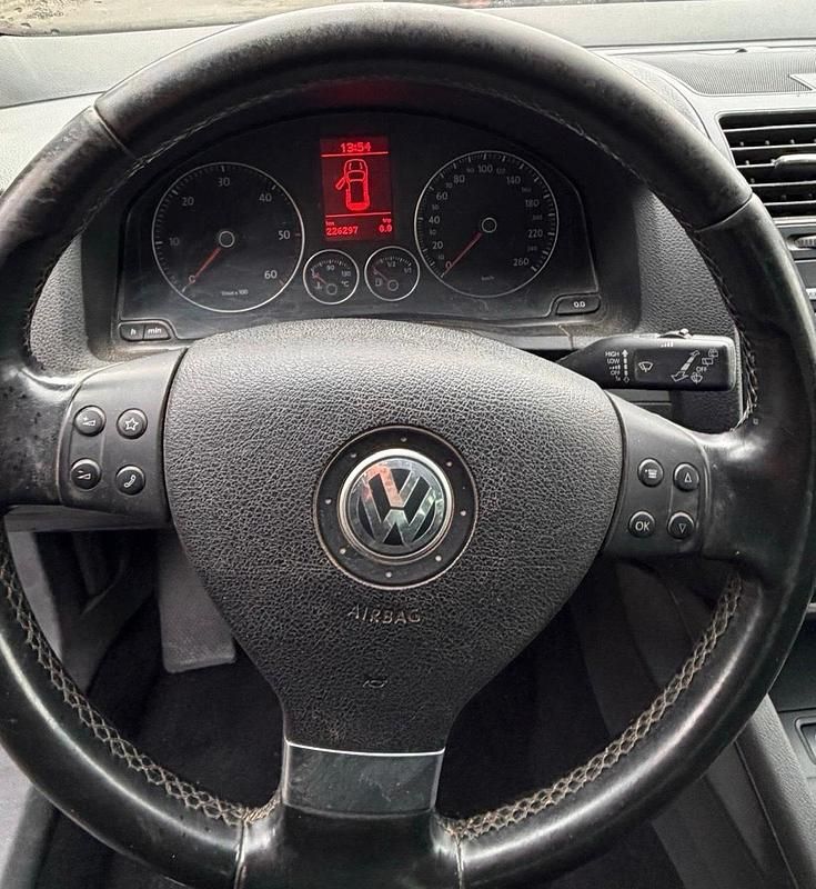 Gebraucht VW Golf Plus 105 PS (77 kW) 2009 Grau Van / Kleinbus