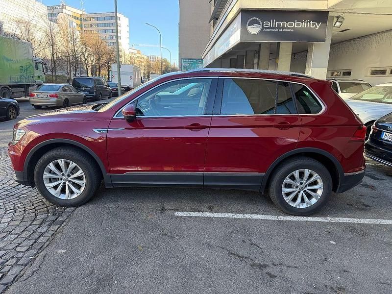 Gebraucht VW Tiguan Highline 190 PS (139 kW) 2019 Rot SUV