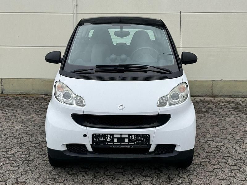 Schwarz Gebraucht 2010 Smart ForTwo Coupé Coupé | 3.200 € (Guter Preis) - Bild 1/4