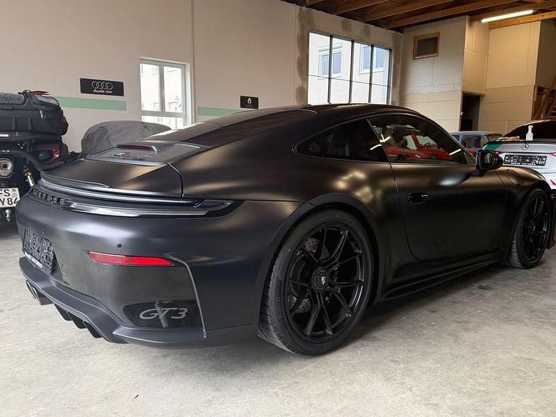 Neu Porsche 992 510 PS (375 kW) 2025 Schwarz
