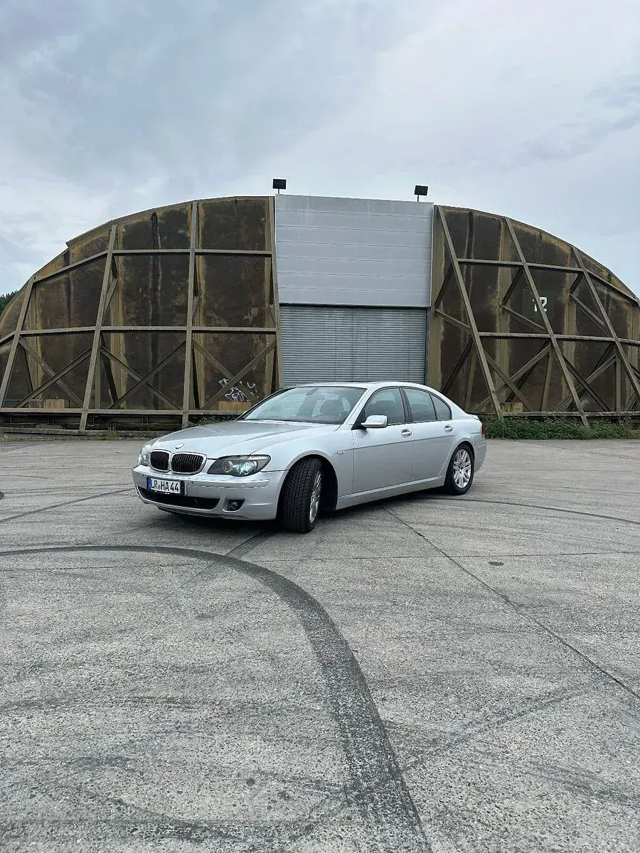 Brugt BMW 730 Performance 231 HK (169 kW) 2006 Sølv Sedan