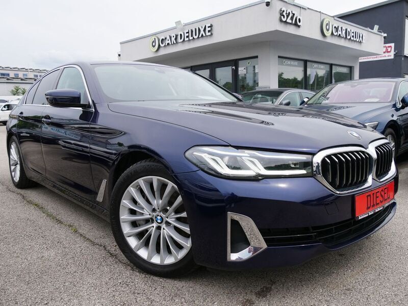 Blau Gebraucht 2021 BMW 530 Sport Line Limousine | 41.999 € (Teuer) - Bild 1/4