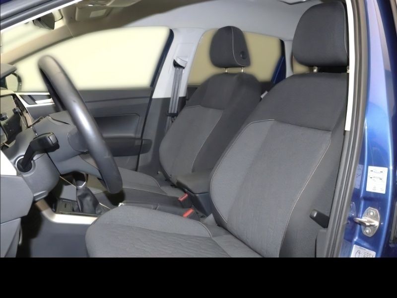 Gebraucht VW Polo Move 95 PS (69 kW) 2024 Blau Limousine