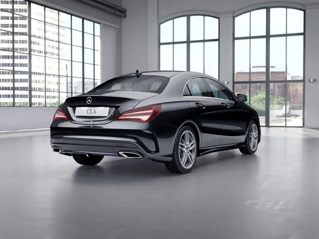 Gebraucht Mercedes CLA180 Business 122 PS (89 kW) 2018 Schwarz Limousine