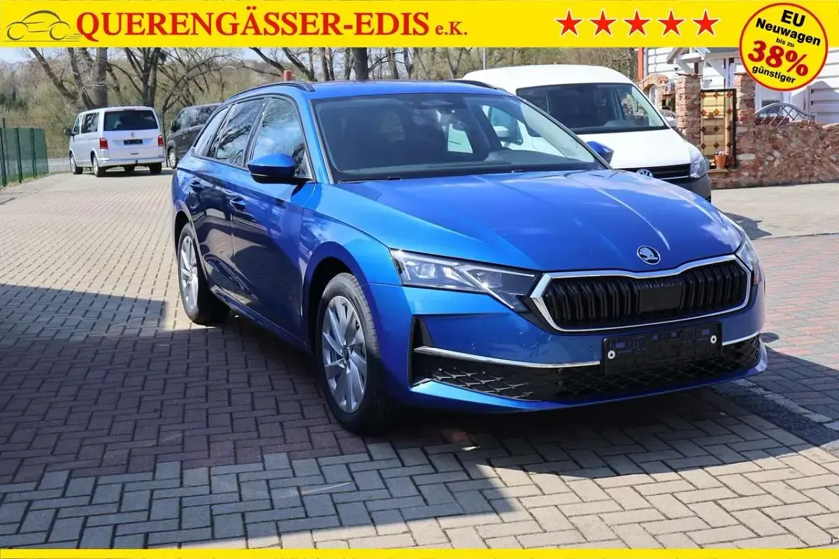 Neu Skoda Octavia Selection 150 PS (110 kW) 2026 Raceblau Kombi