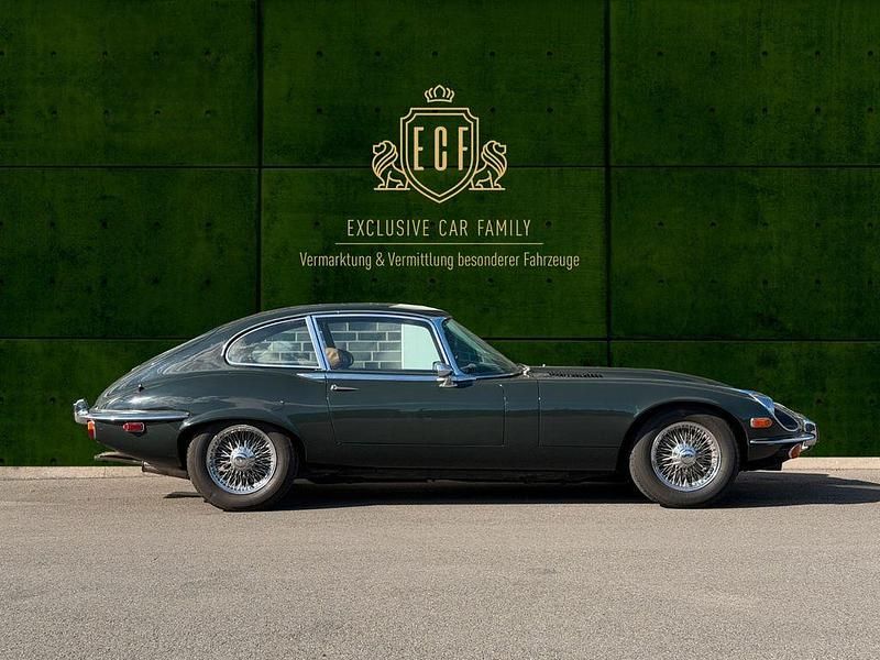 Second-hand Jaguar E-Type 268 CP (197 kW) 1972 Verde Coupe