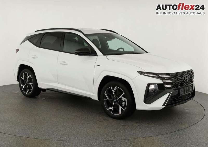 Atlas white Neu 2025 Hyundai Tucson N Line SUV | 34.245 € (Guter Preis) - Bild 1/4