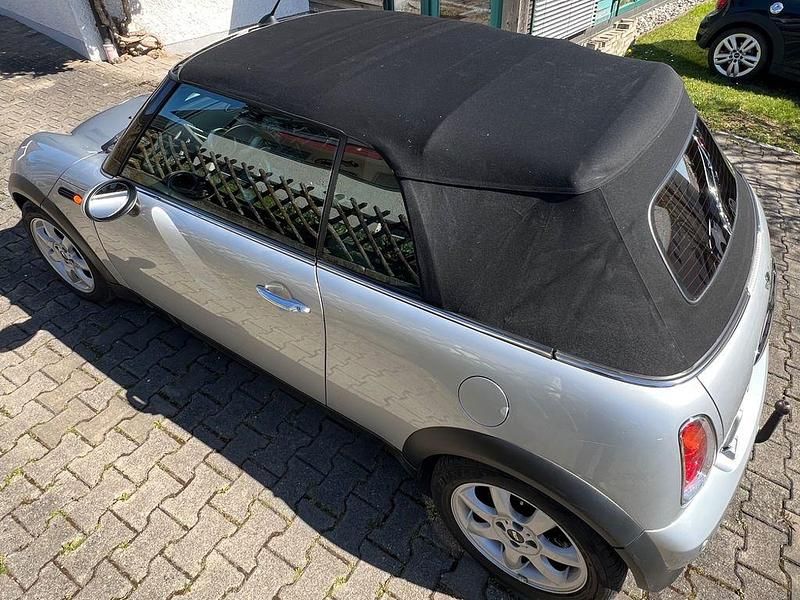 Gebraucht Mini Cooper Cabriolet 116 PS (85 kW) 2007 Silber Cabrio
