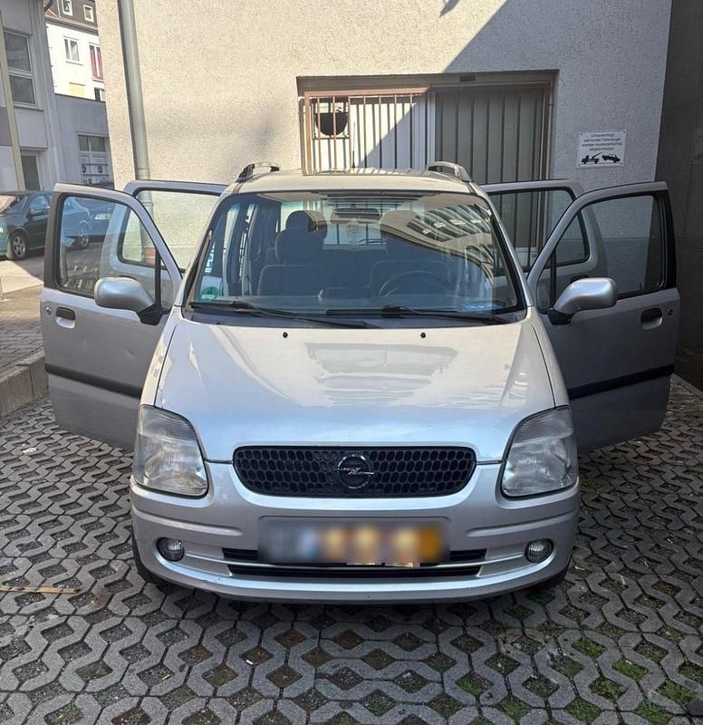 Silber Gebraucht 2001 Opel Agila Kleinwagen | 550 € (Guter Preis) - Bild 1/4