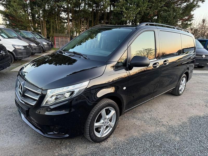 Gebraucht Mercedes Vito 190 PS (139 kW) 2016 Schwarz Van