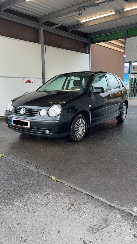 Schwarz Gebraucht 2004 VW Polo Family Kleinwagen | 800 € (Superpreis) - Bild 1/4
