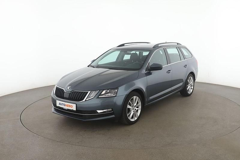 Grau Gebraucht 2019 Skoda Octavia Style Kombi | 17.840 € (Fairer Preis) - Bild 1/3