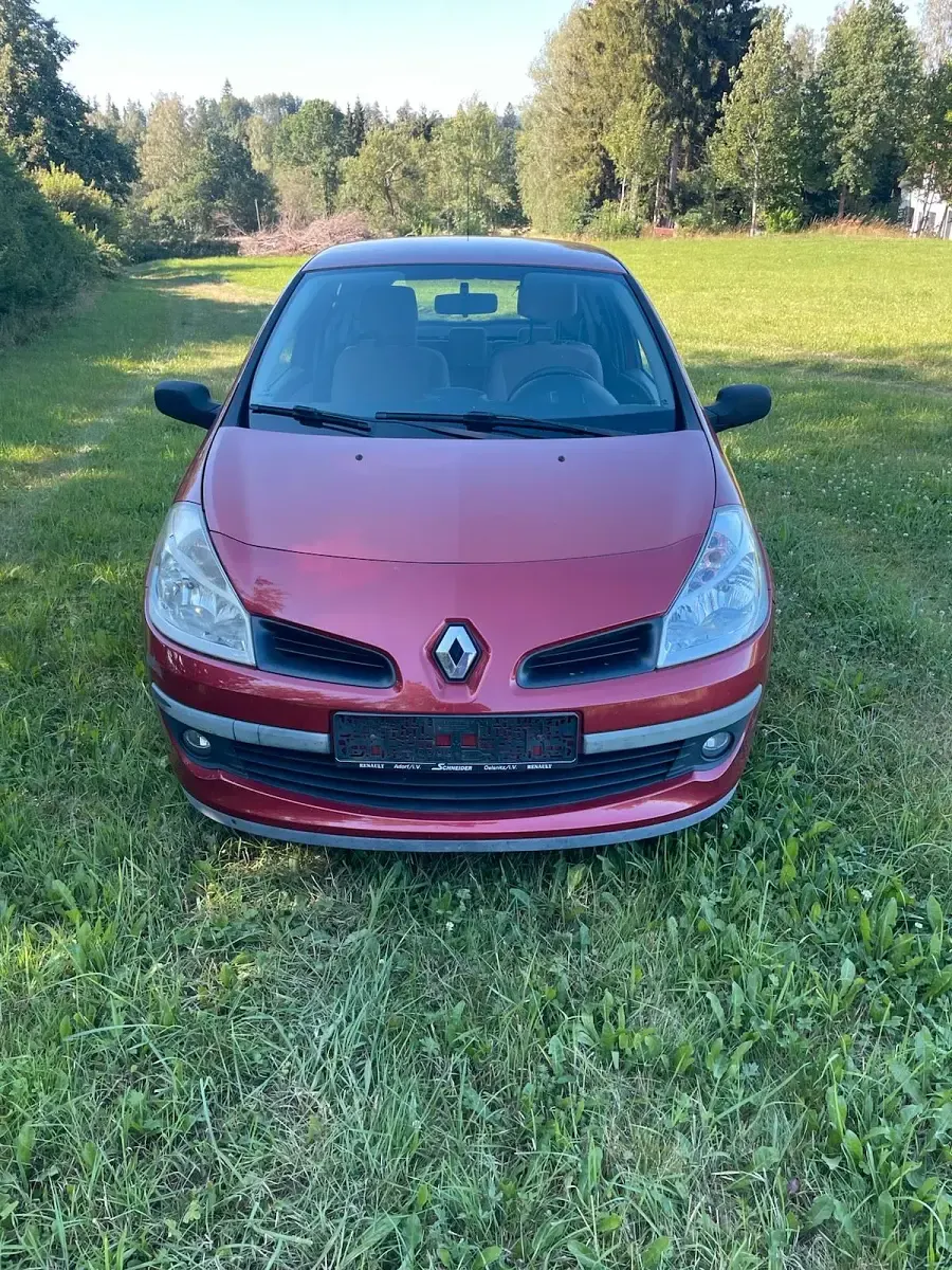Gebraucht Renault Clio 75 PS (55 kW) 2005 Orange Kleinwagen