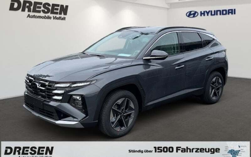 Abyss black / met Neu 2025 Hyundai Tucson Trend SUV | 36.280 € (Guter Preis) - Bild 1/4