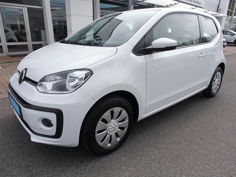 Second-hand VW up! Move 65 CP (47 kW) 2021 Alb Hatchback
