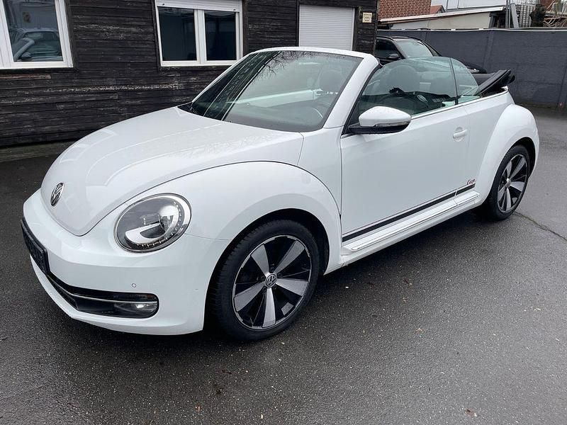 Gebraucht VW Beetle Cabriolet Cup 105 PS (77 kW) 2015 Weiß Cabrio