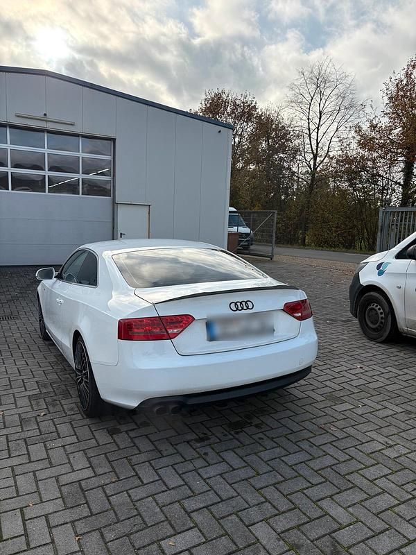Gebraucht Audi A5 Design 211 PS (155 kW) 2008 Weiß Coupé