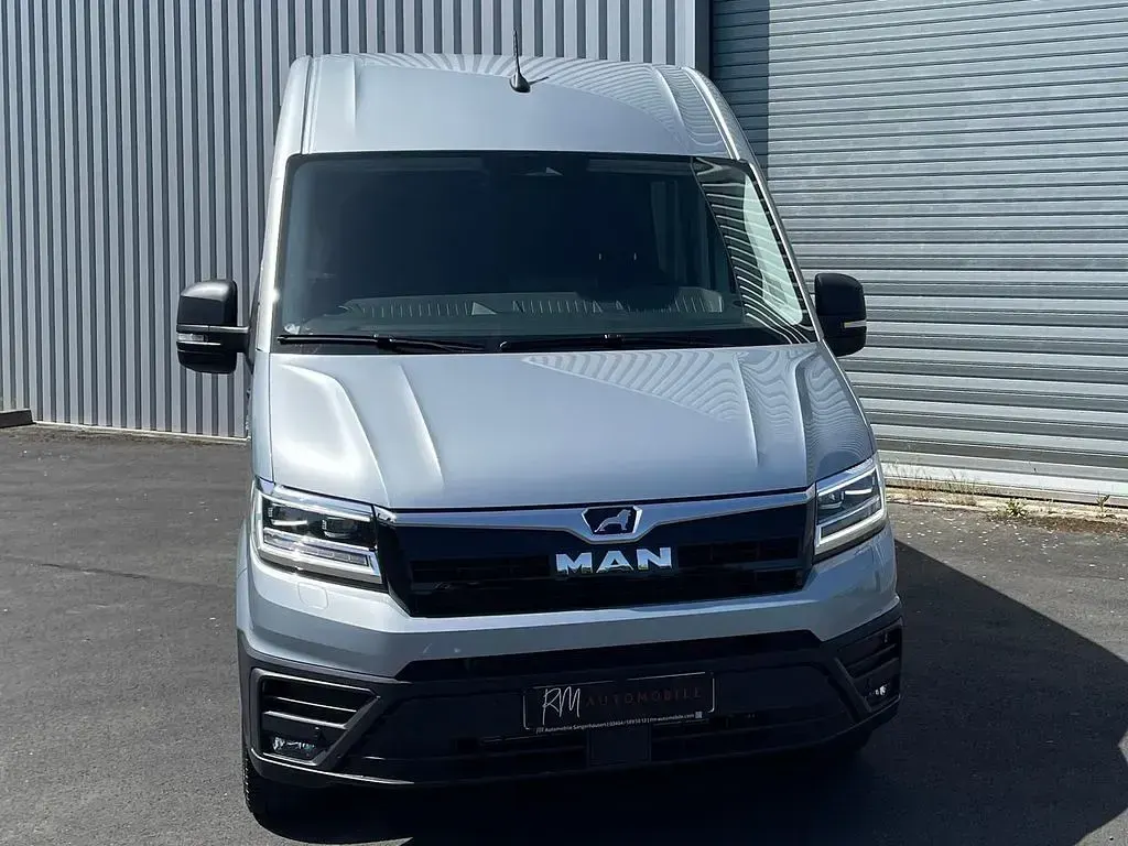Neu MAN TGE 177 PS (130 kW) 2026 Silber Van