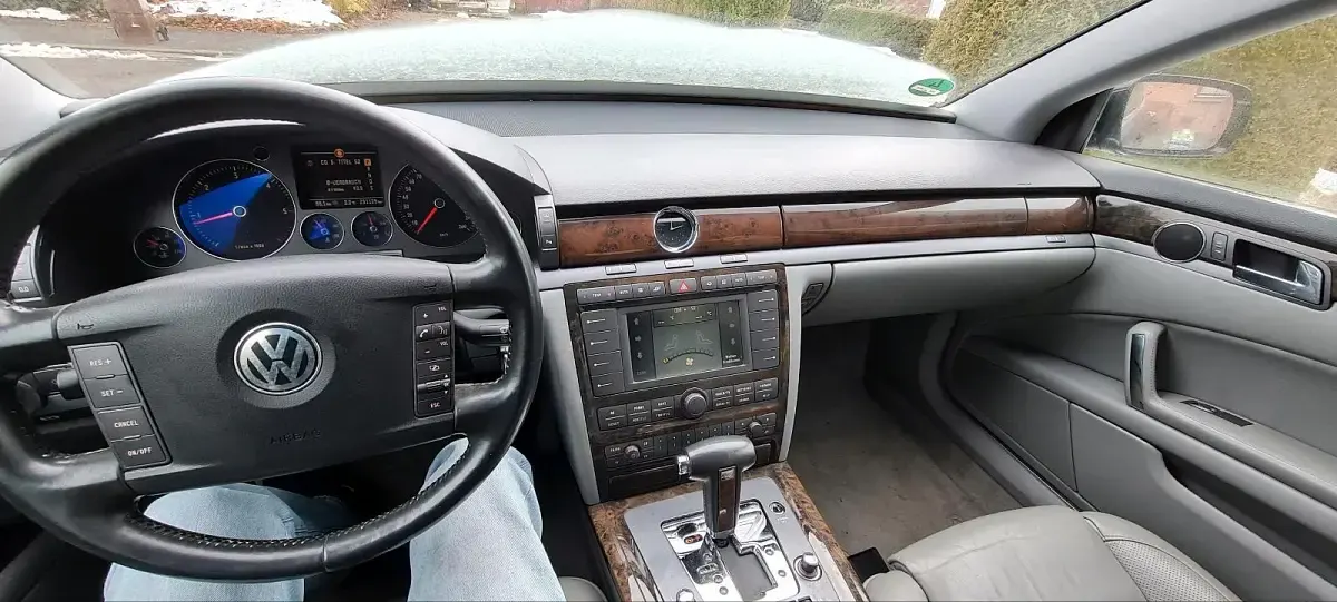 Usata VW Phaeton 200 CV (147 kW) 2005 Berlina