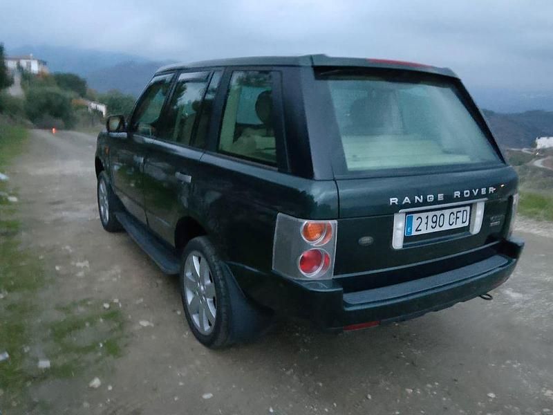Gebraucht Land Rover Range Rover Vogue 286 PS (210 kW) 2004 Grün SUV