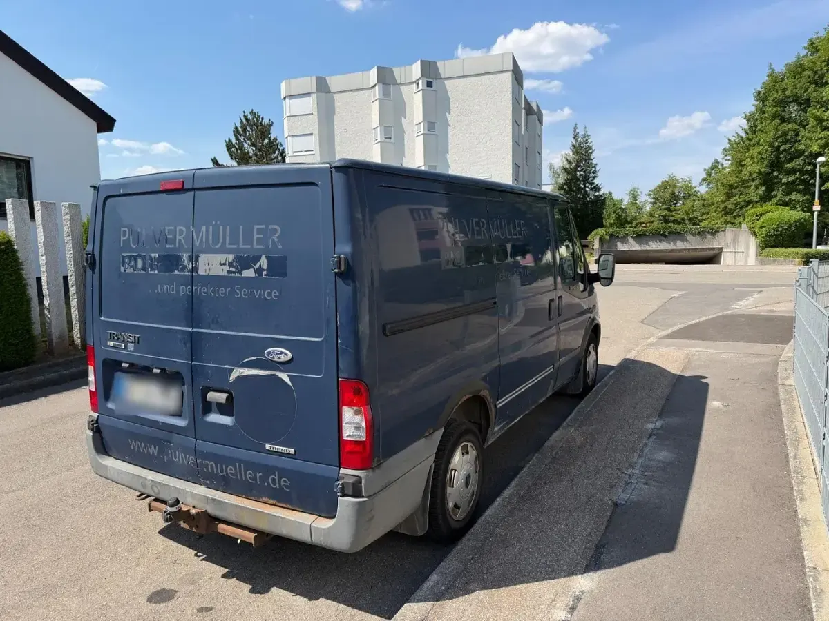 Gebraucht Ford Transit 116 PS (85 kW) 2009 Blau Van / Kleinbus