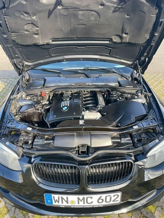 Gebraucht BMW 325 Efficient Dynamics 218 PS (160 kW) 2012 Schwarz Coupé