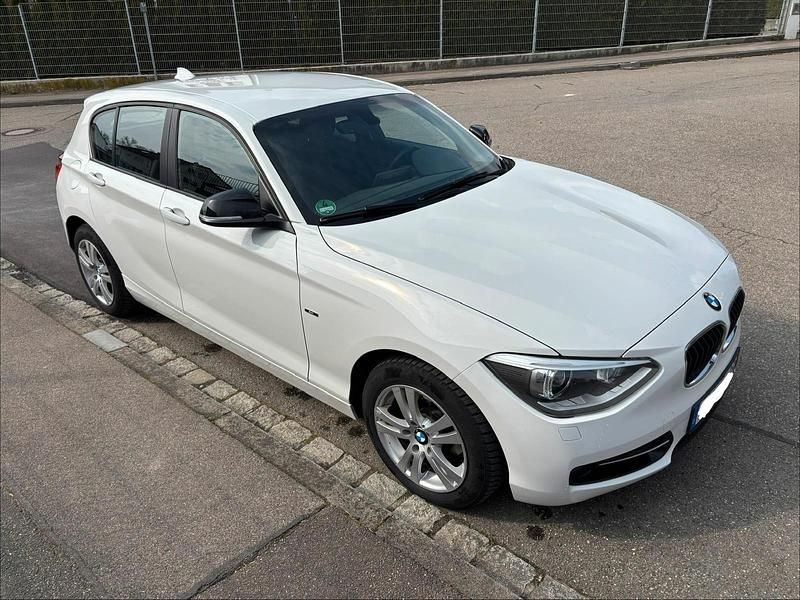 Gebraucht BMW 116 115 PS (84 kW) 2014 Weiß Kleinwagen